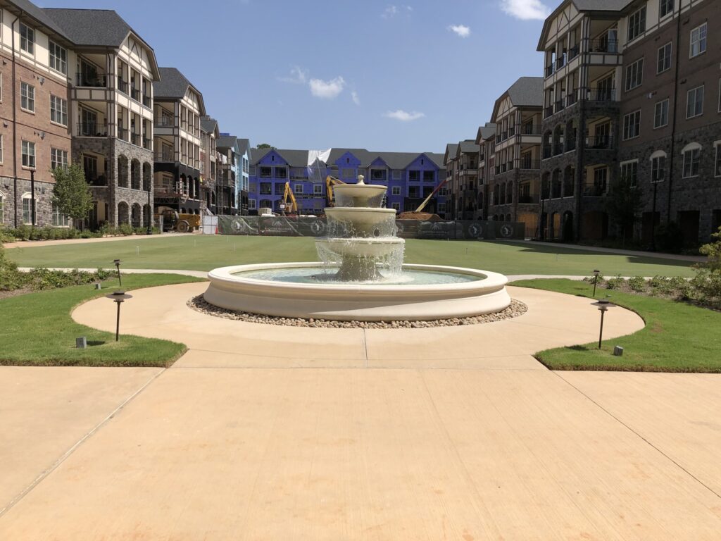 Peachtree Hills Courtyard